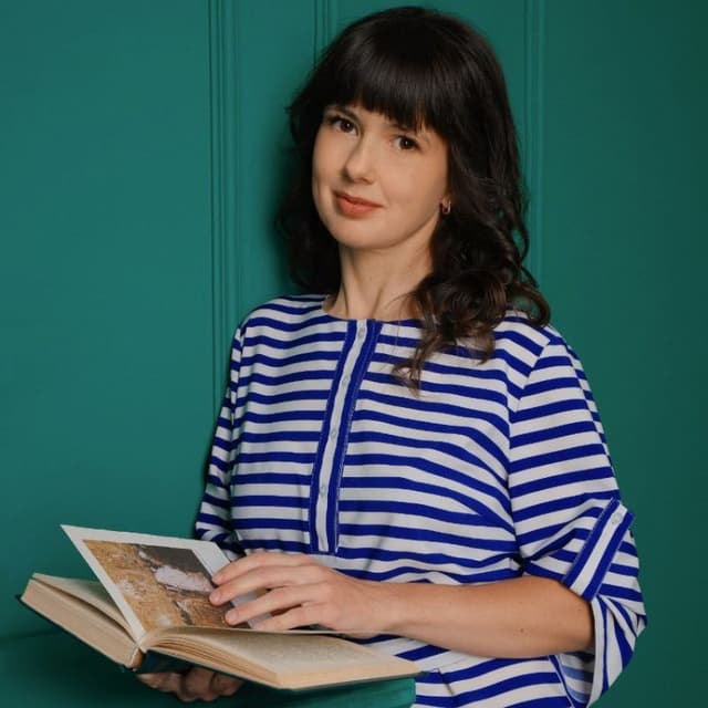 Надежда Отева